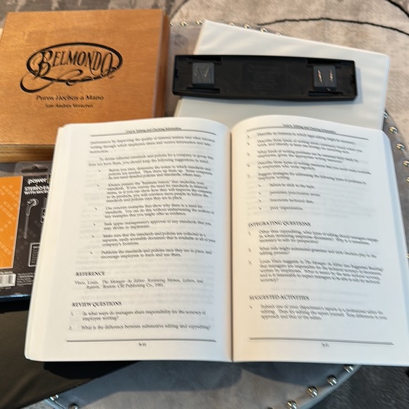 Bundle for the Office - Picture 7 of 13